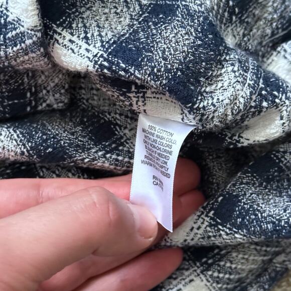 14th & Union Nordstrom Navy Plaid Texture Button Up Size L NWT - Picture 5 of 6